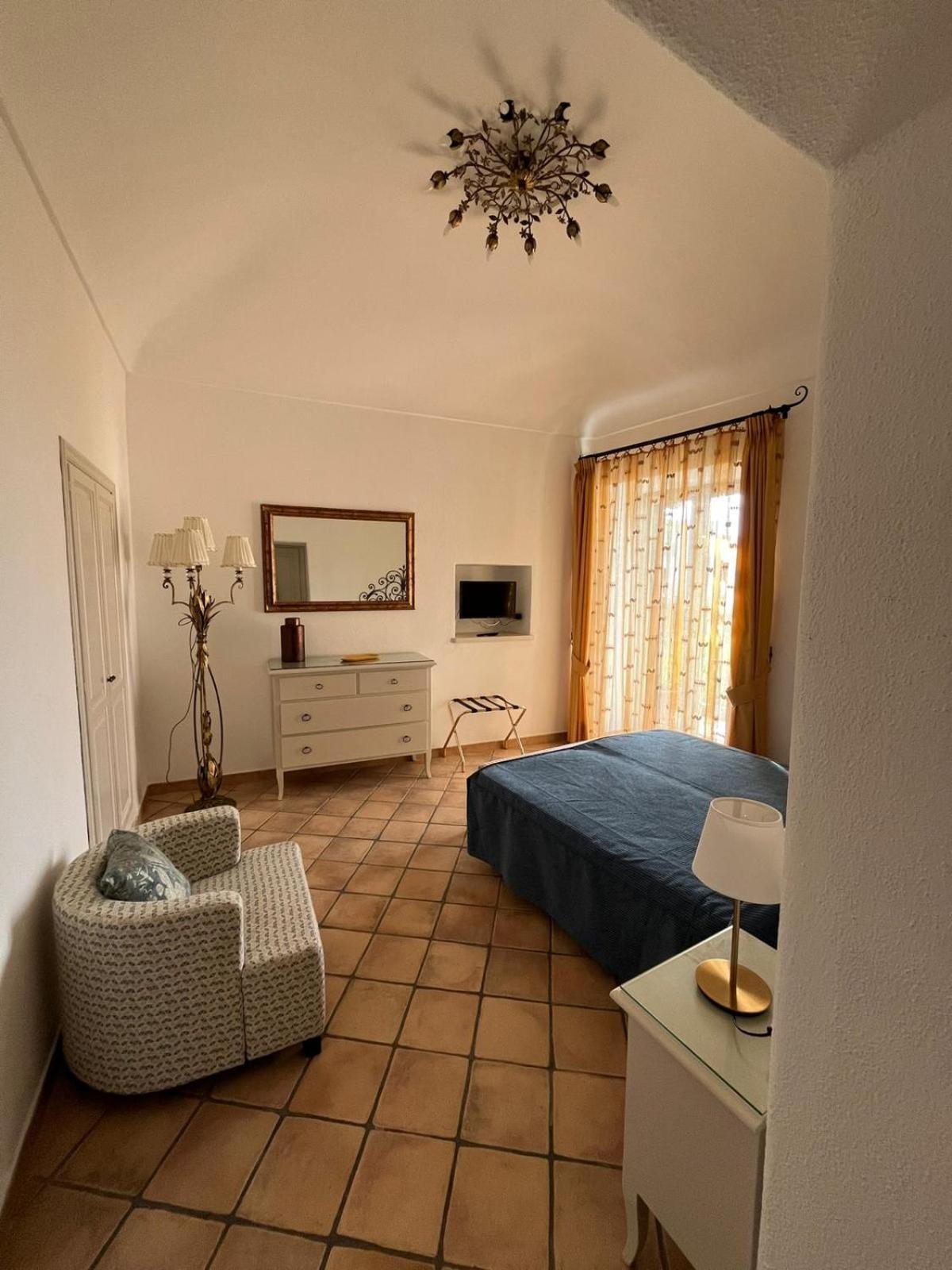 Chez Marie Ischia Villa Bagian luar foto
